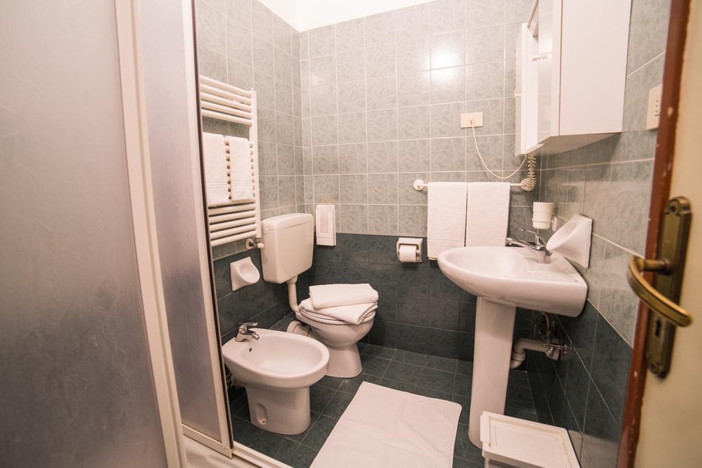 Hotel Villa Gloria Varazze Esterno foto